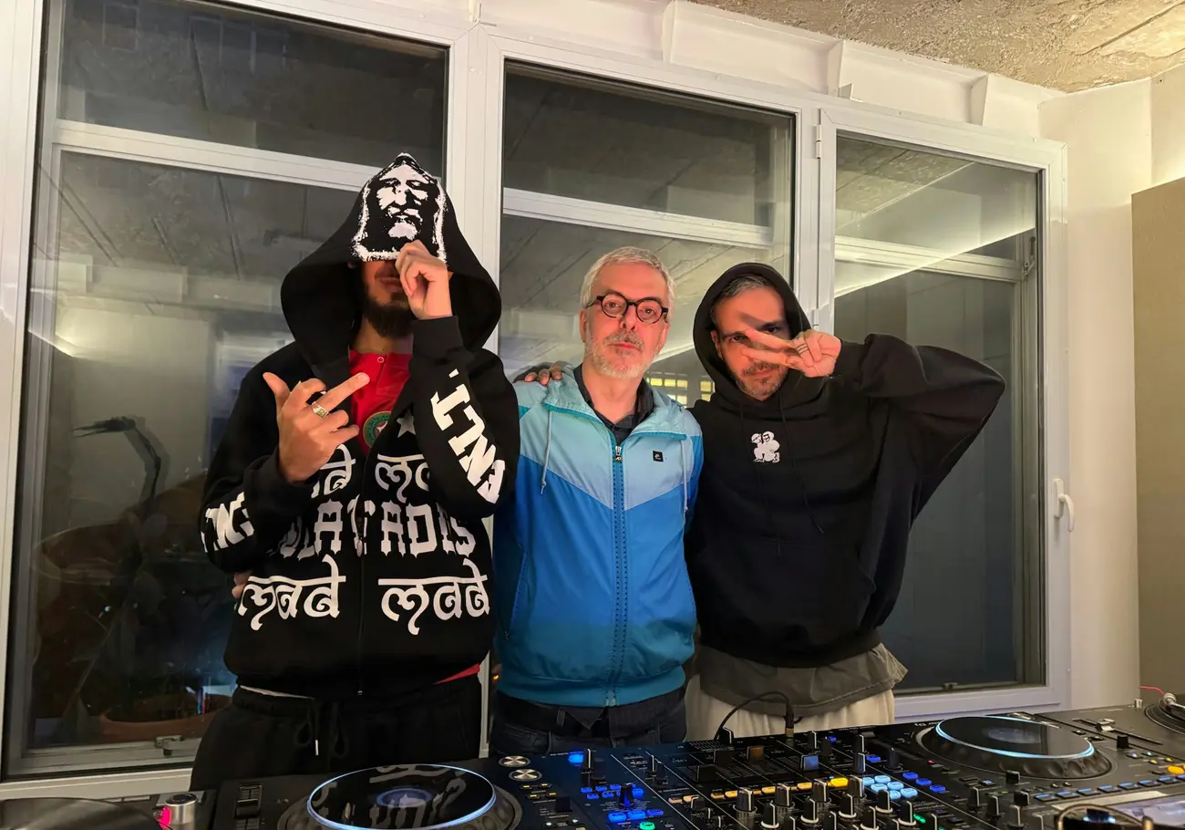LZR, ANTCONSTANTINO, Guab