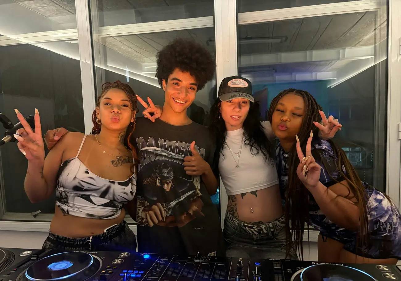 ERAM B2B BENNI FEAT NANDA TSUNAMI & BARONA