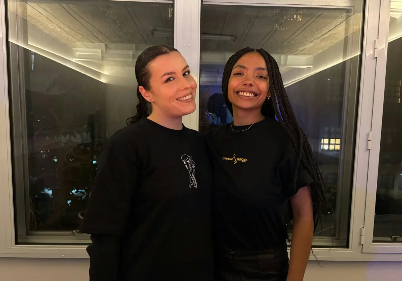 Izma and Carol Selecta