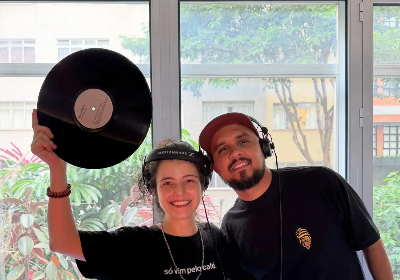 Dj Grazi Flores and Thiago UN