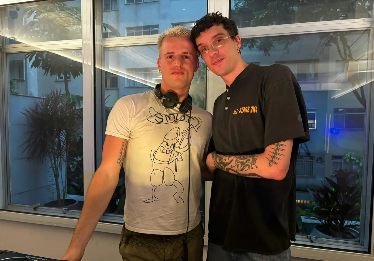 TUXE B2B SOMEONE SUNNY