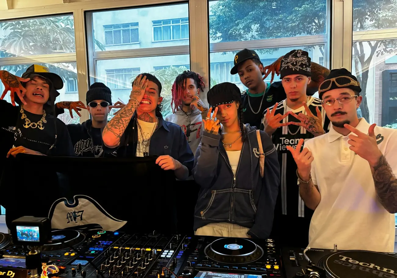MAHLU FEAT. AKAO.47 X AKNINE9SHAWTY X POPED STOK X MXR GUAPLORD X HATE RCT