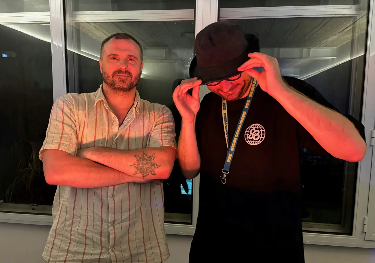 SCRUSCRU B2B LOS PROTOS (SCRUNIVERSAL RECORDS SHOW)