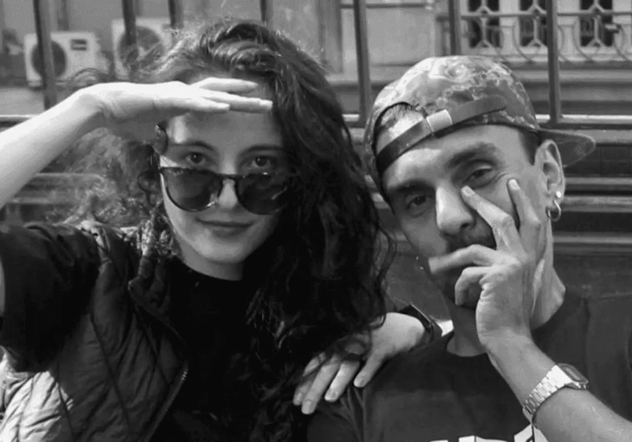 Lacuna Troupical – Grazi Flores and Luy Salvati