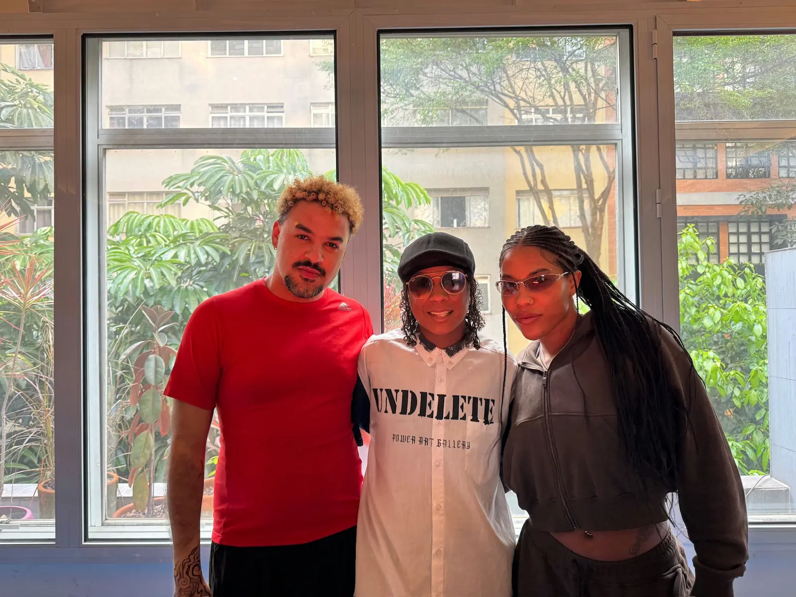Evehive, Enjaoado, Juju
